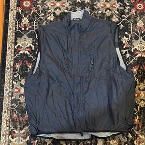 GAP Men's black Quilted Vest